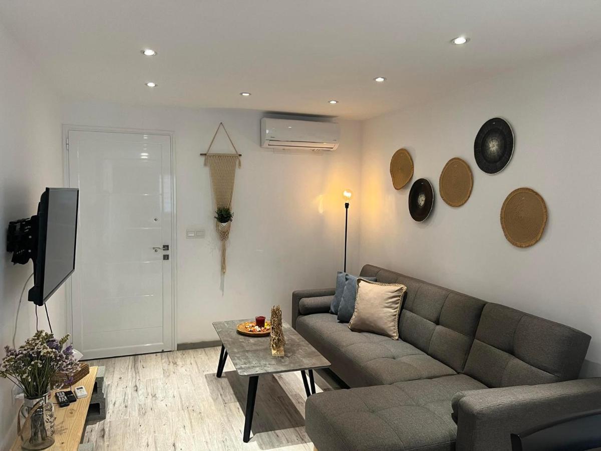 Appartement Luxury Lavender à Larnaca Extérieur photo